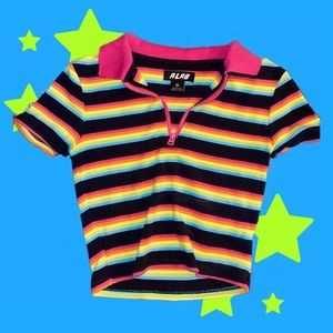 ⭐️STRIPPED CROP TOP FROM ZUMIES⭐️ ALL PRICES NEGOTIABLE⭐️